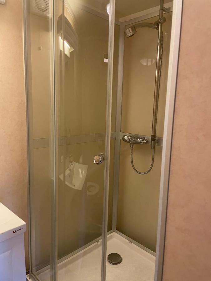 Aurora Apartment Very Close To Fjellheisen トロムソ エクステリア 写真